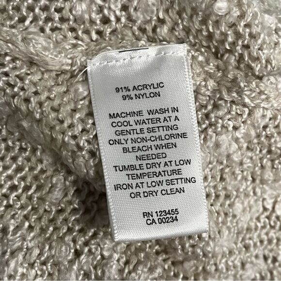 NWT Lord & Taylor Design Lab Mint Chevron Long Sleeve Lightweight Sweater Medium - Picture 8 of 8